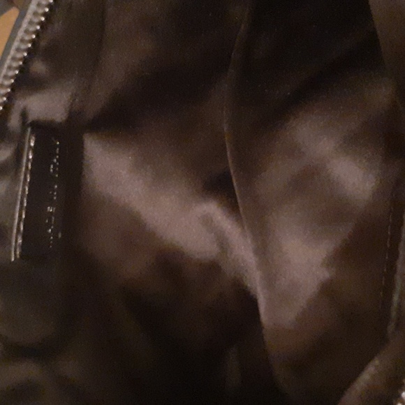 BURBERRY METALLIC PEWTER QUILTED LEATHER CLUTCH EUC - Picture 10 of 12